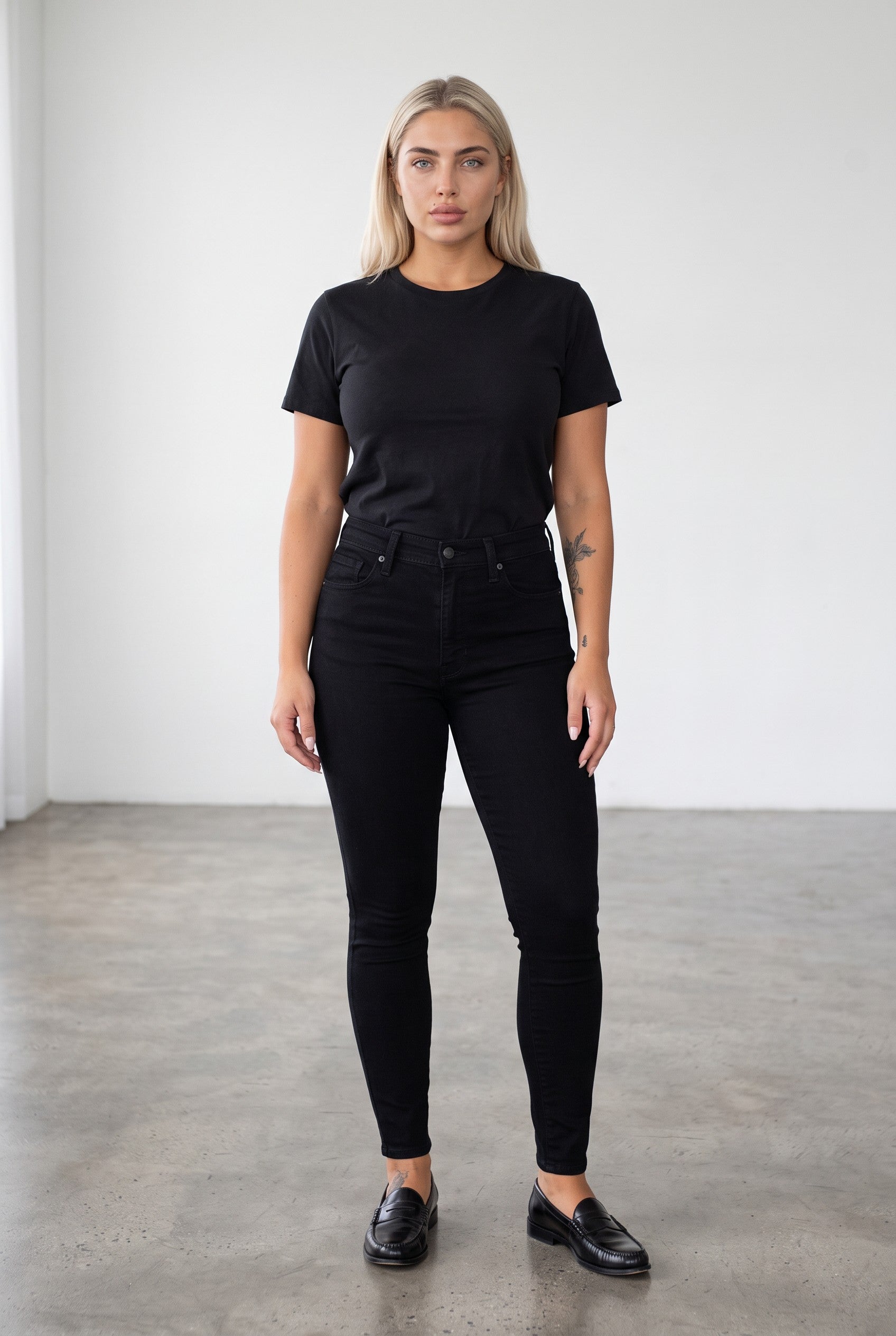 Levi's 720 High-Rise Super Skinny Jeans – Black Squared