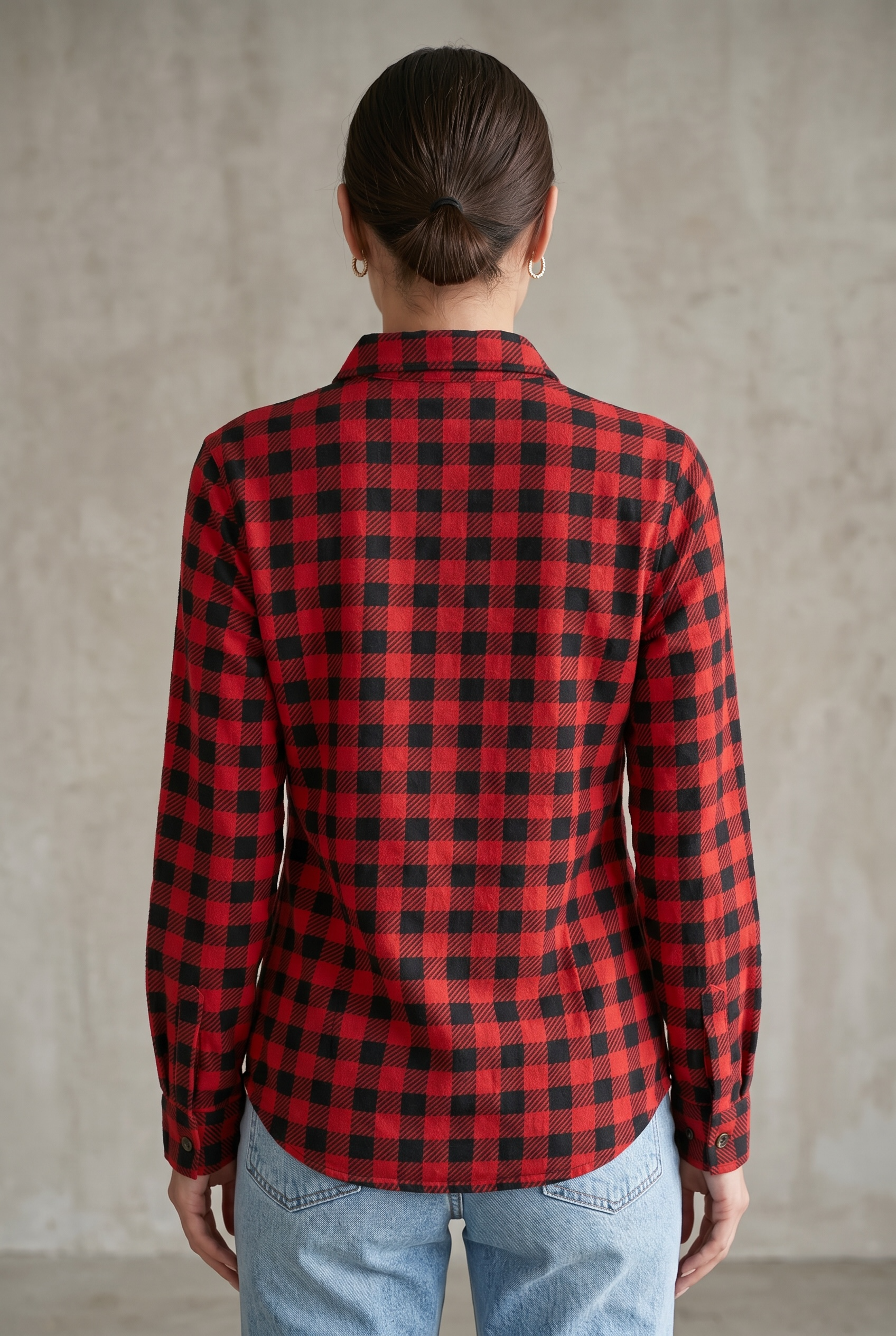 Essential Plaid Button-Up Flannel Shirt