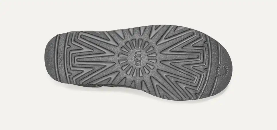 UGG Women's Mini Bailey Bow II Boot - Chestnut