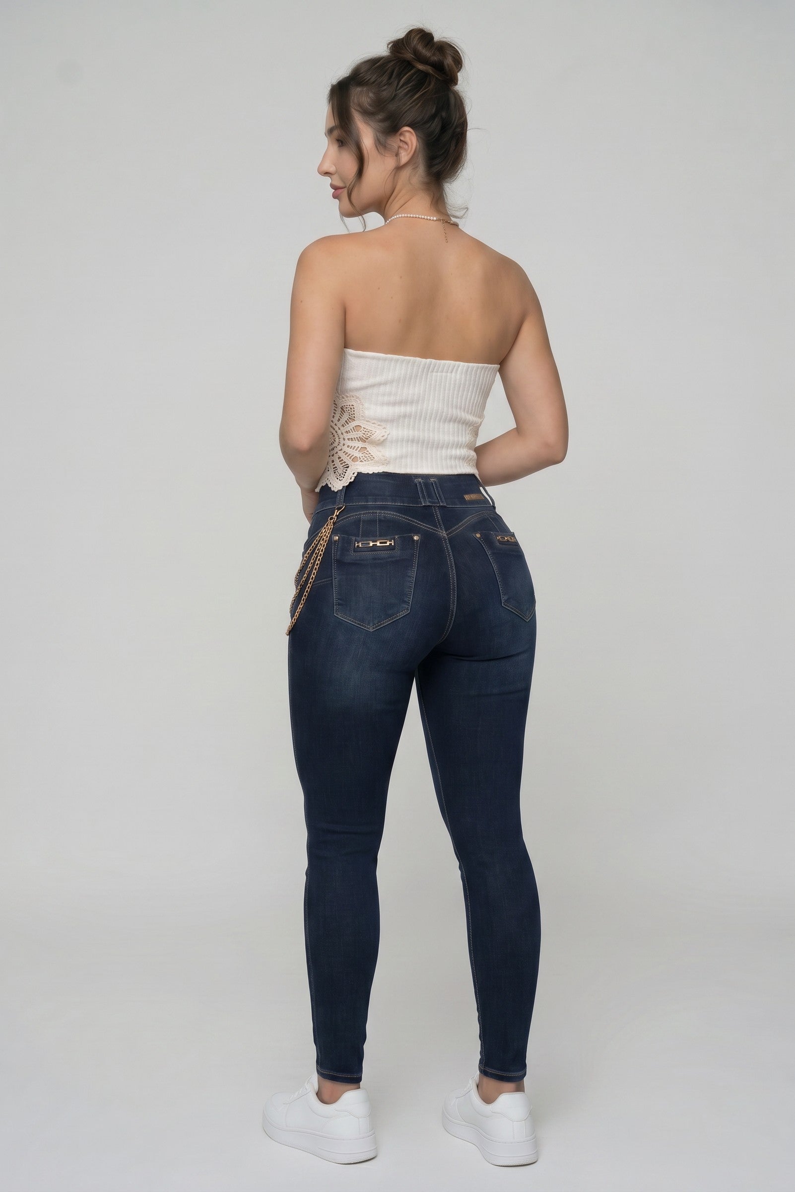 Sexy Couture High-Waist Push-Up Skinny Jeans – Dark Wash