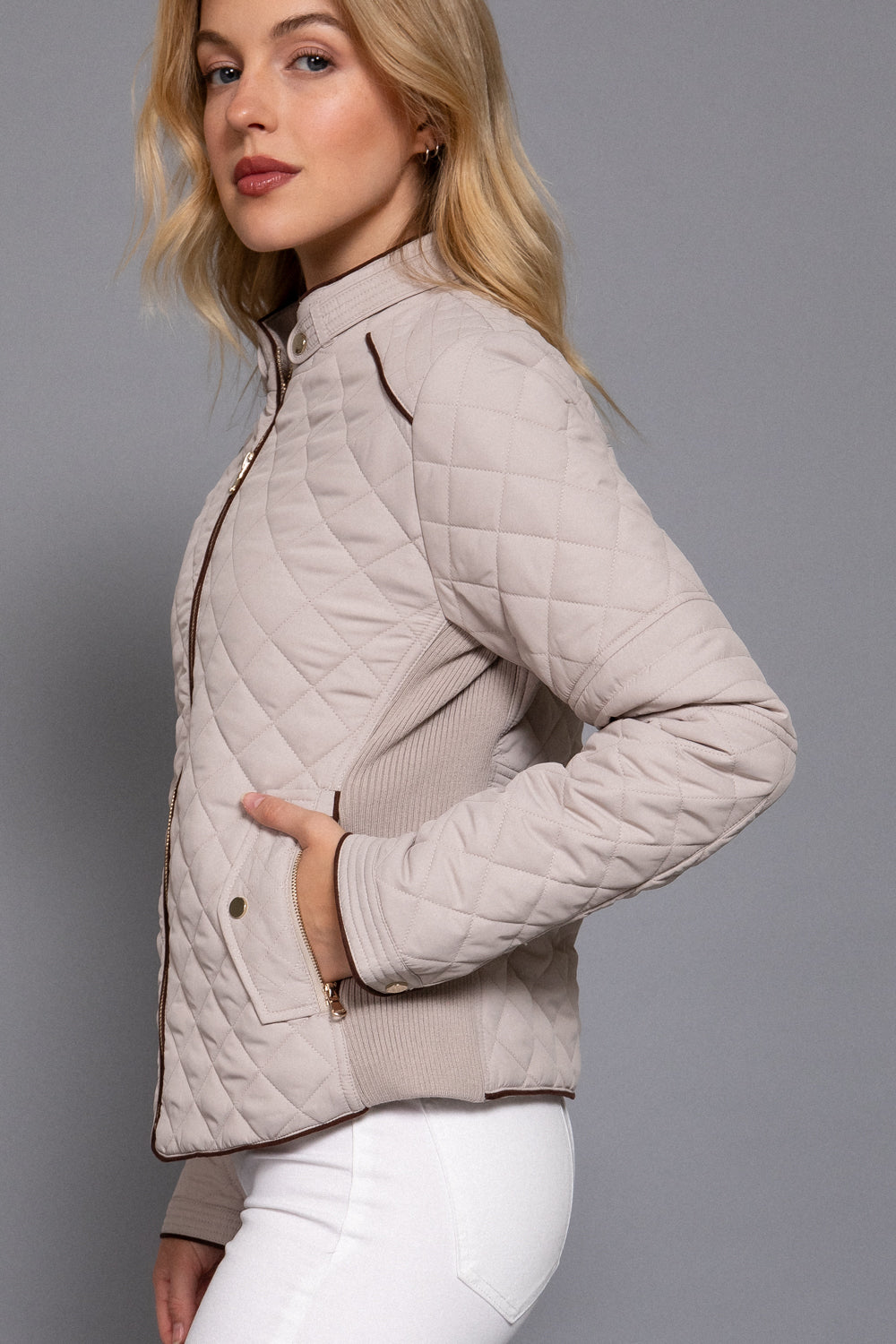 Quilted suede piping jacket in taupe from Active USA, featuring a stylish design and textured fabric.