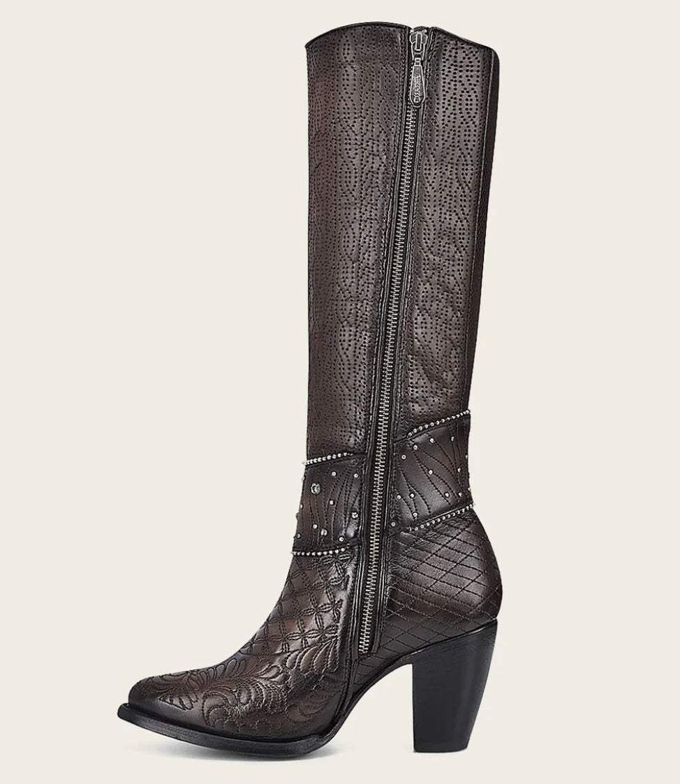 LD BLACK/BROWN EMBROIDERY & STUDS ROUND TOE - Vella Moda