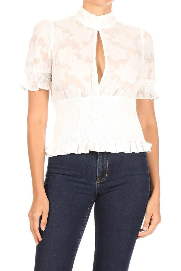 Floral short sleeve top with keyhole slit - Vella Moda