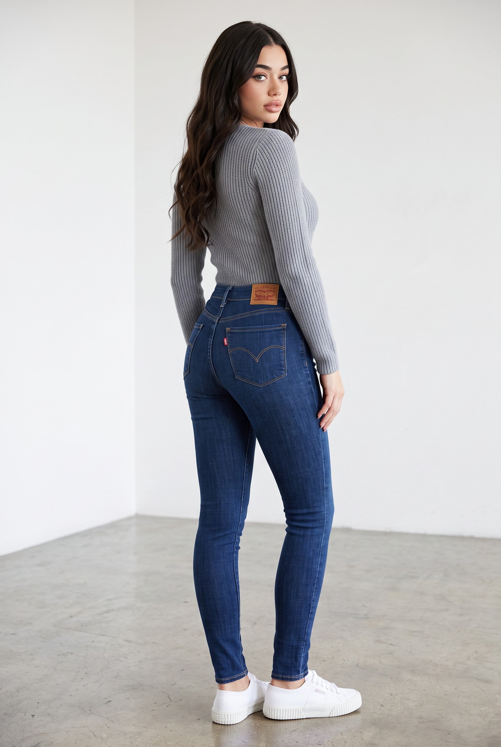 Levi's 711 Mid-Rise Skinny Jeans – Cobalt Overboard