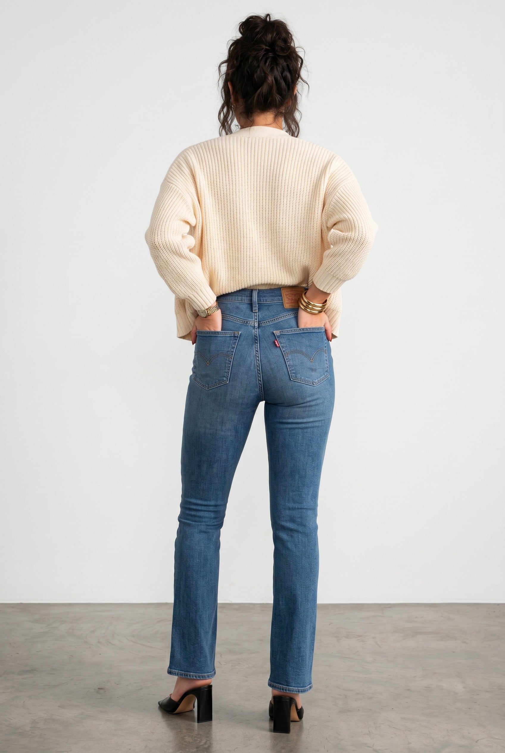 Levi's 725 High-Rise Boot Cut Jeans