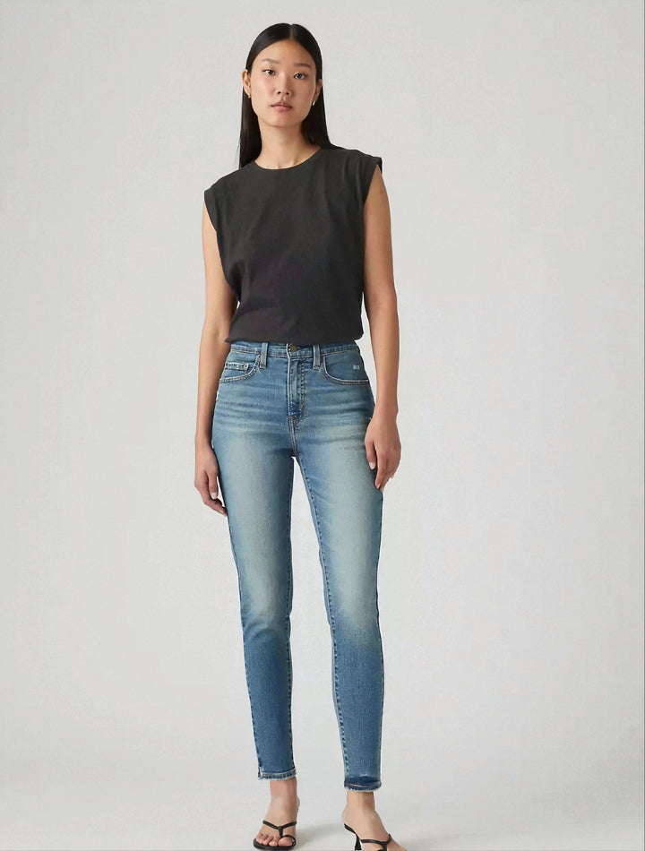 Levi's 721 High-Rise Skinny Jeans – Cave Wall Medium Wash