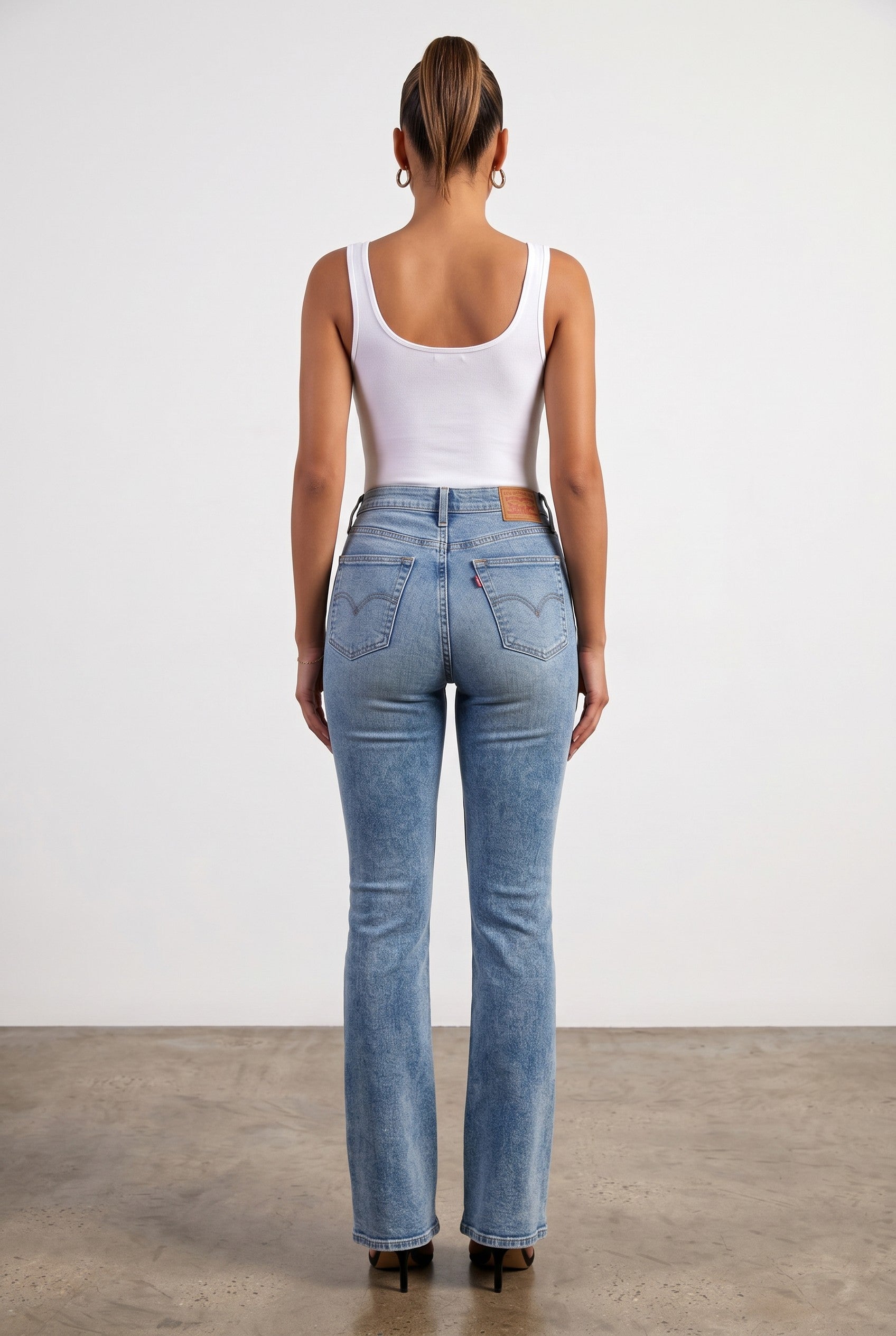 Levi’s 726 High Rise Flare Jeans – Classic Blue Slim Fit Denim