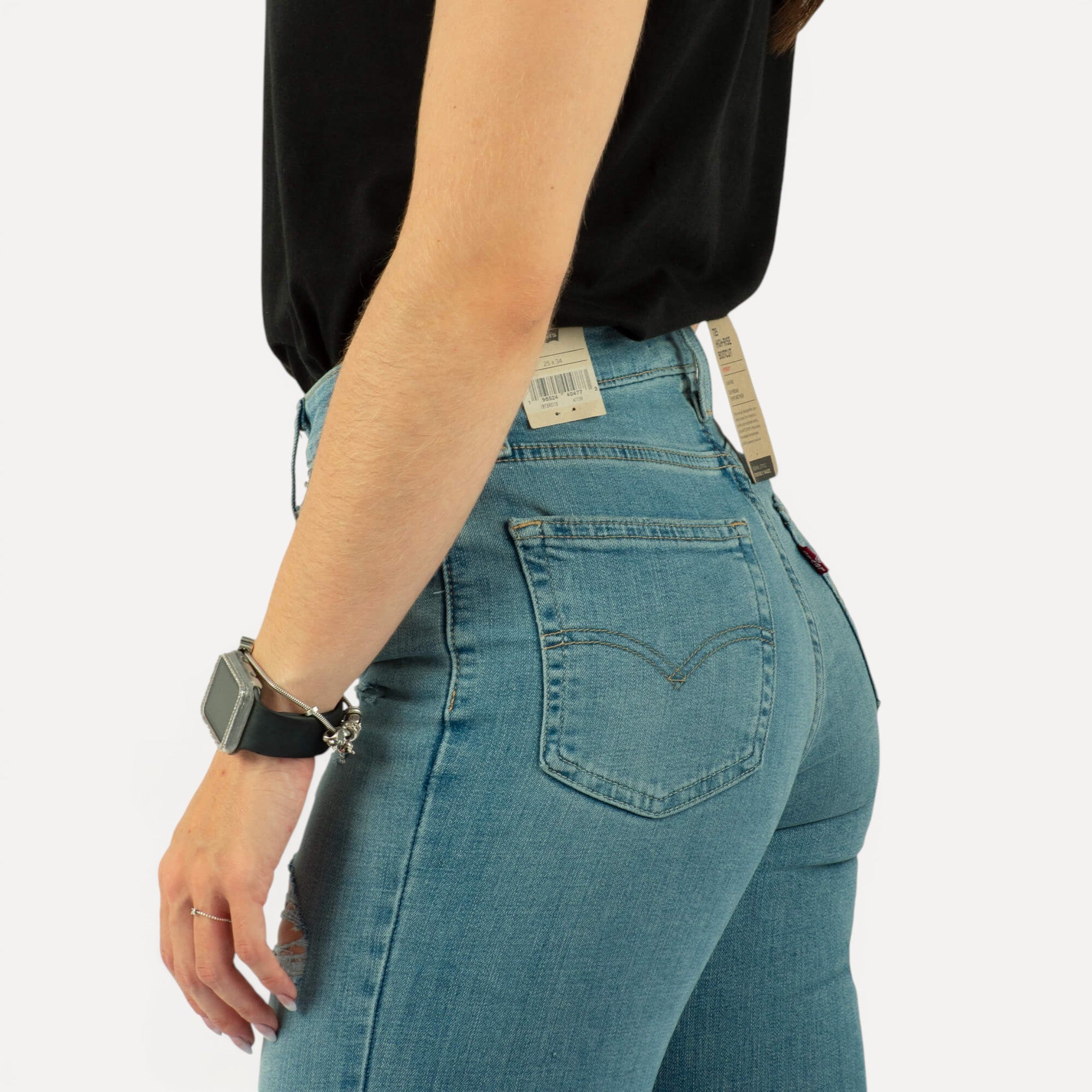 Levi's 725 High-Rise Bootcut Jeans – Crushed It Light Wash, hip detail