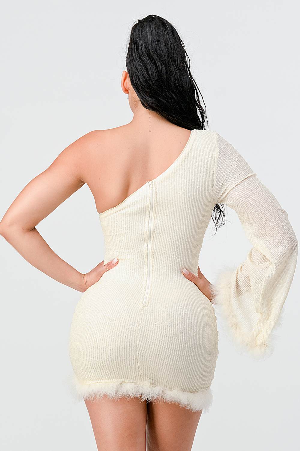 LUX FUR TRIM SEQUINS KIMONO SLEEVES ONE SHOULDER BODYCON MINI DRESS - Vella Moda