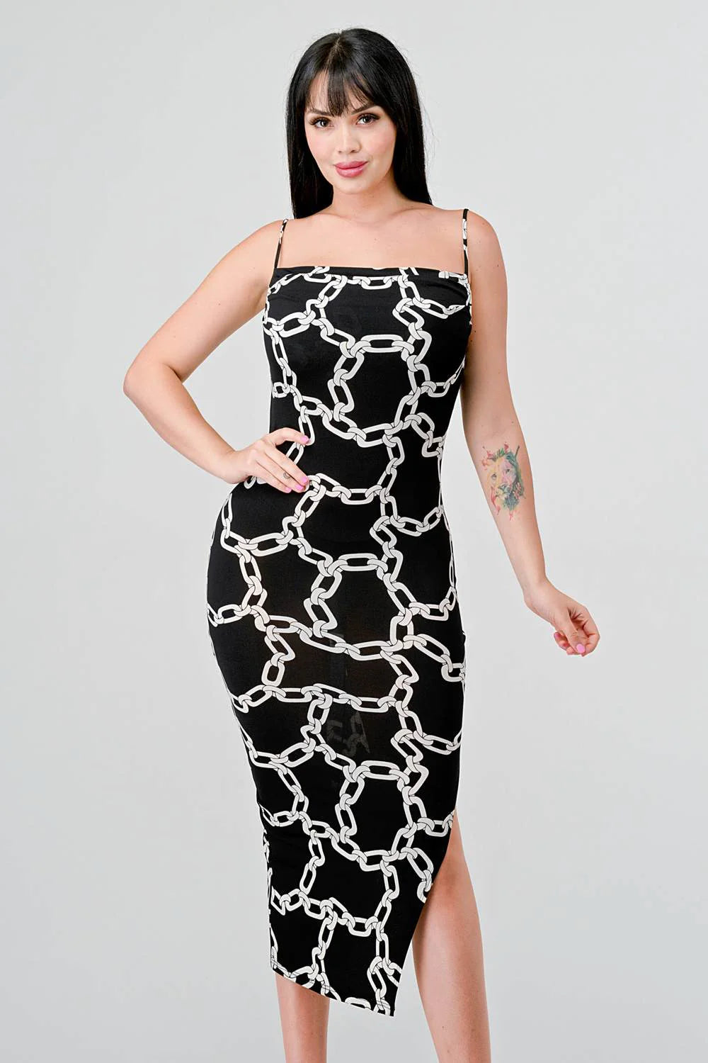 CHIC ALL OVER CHAIN PRINTED SIDE SLIT MIDI DRESS - Vella Moda
