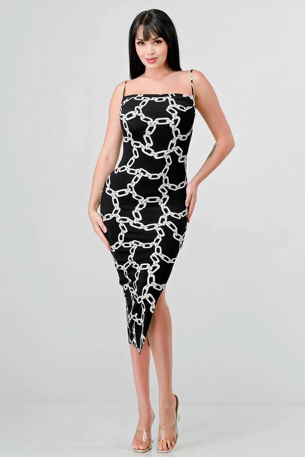 CHIC ALL OVER CHAIN PRINTED SIDE SLIT MIDI DRESS - Vella Moda