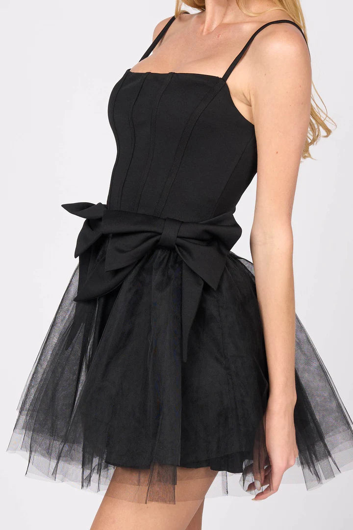 ROMANTIC BOWS DETAIL PLEATED TULLE MINI DRESS - Vella Moda