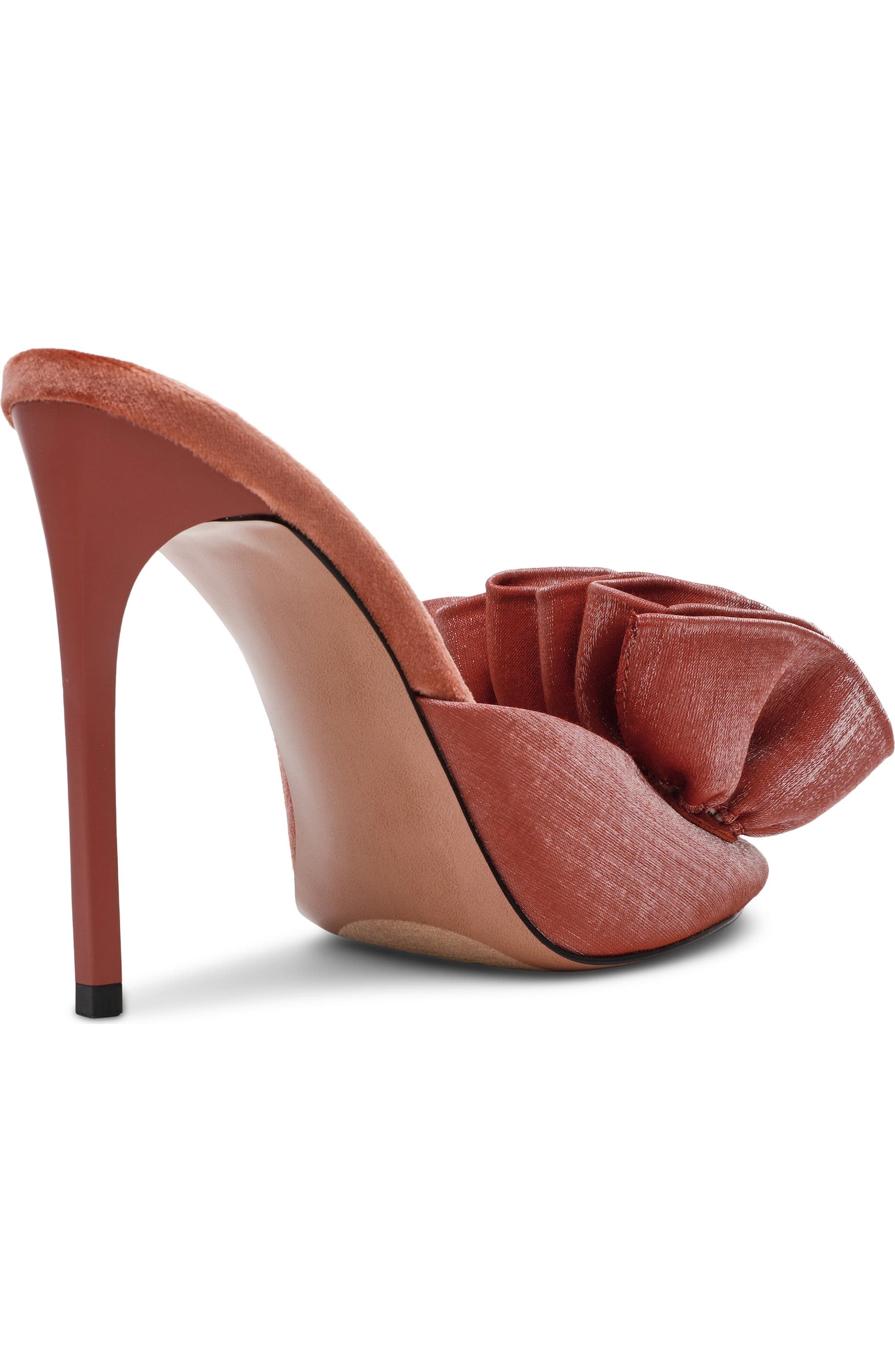 Steve Madden Affinity satin ruffle slide sandals featuring a stylish satin strap with ruffle detailing.
