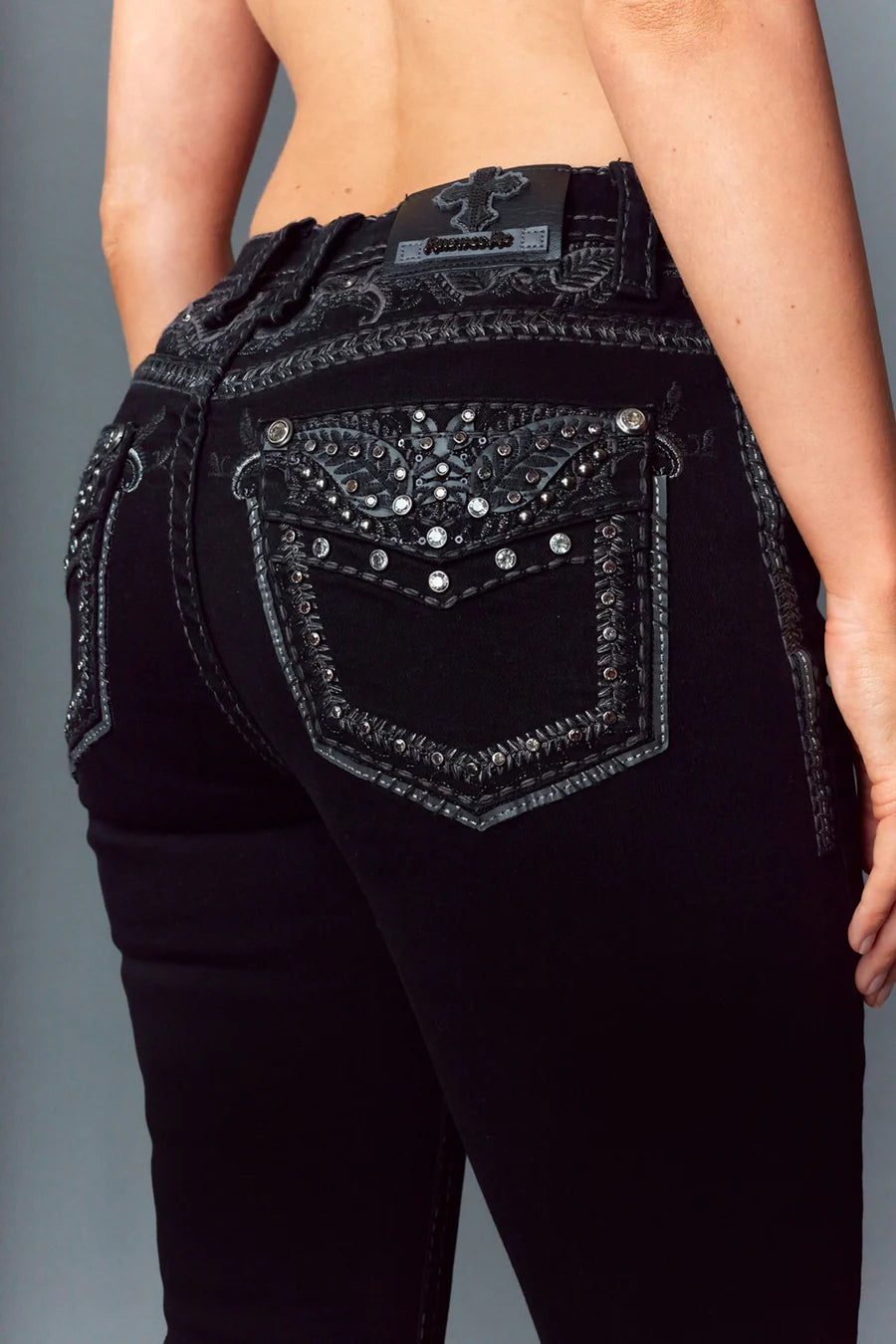 Bella Moda Latina Answer Me denim jeans with classic five-pocket design and slim fit, shown on a model.