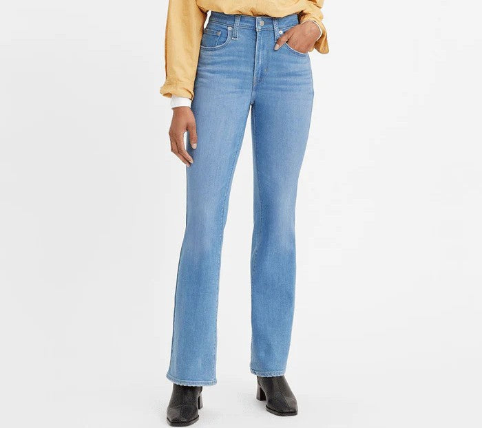 Levi's 725 High-Rise Bootcut Jeans – Medium Wash
