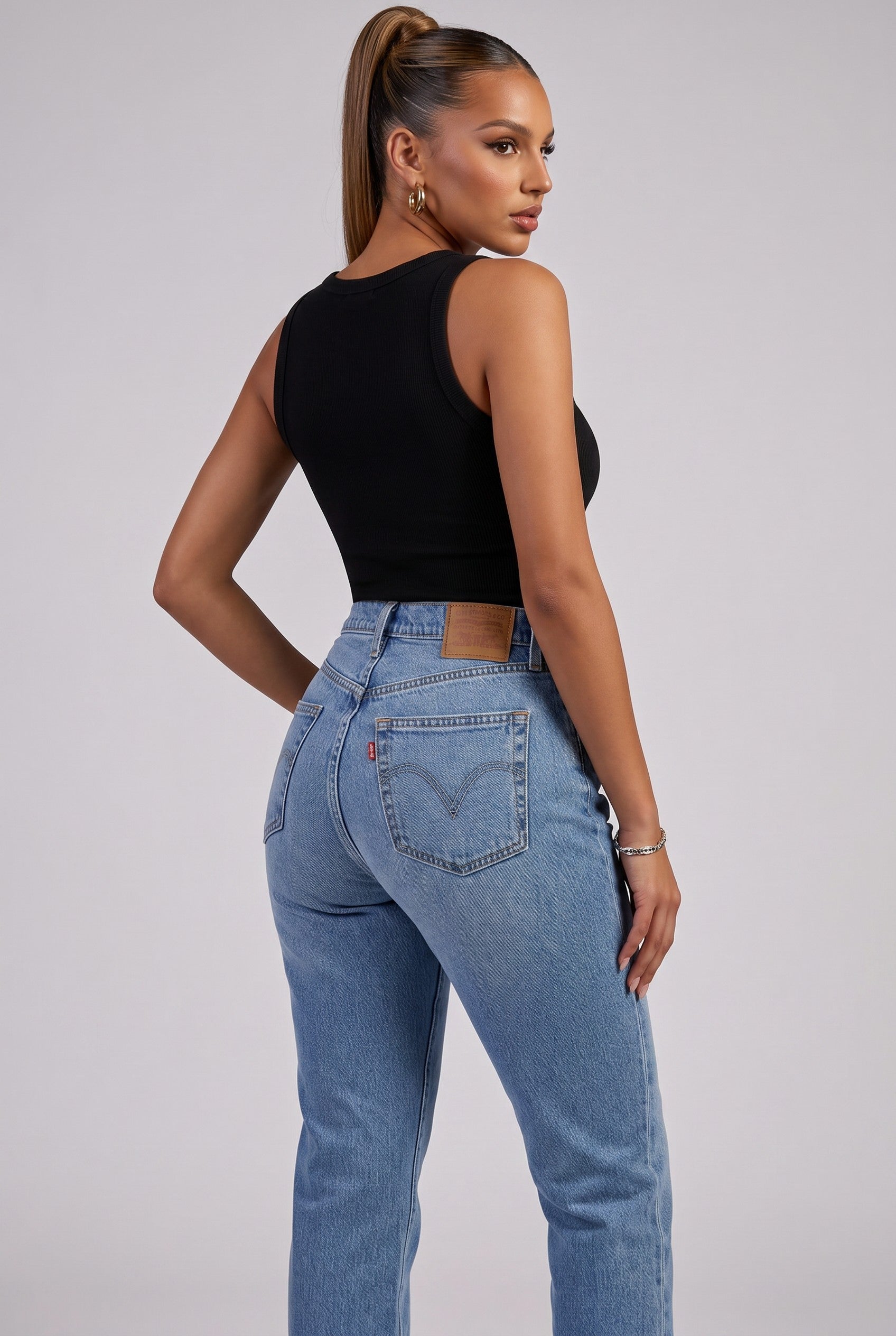 Levi’s 501 Curve Straight-Leg Jeans