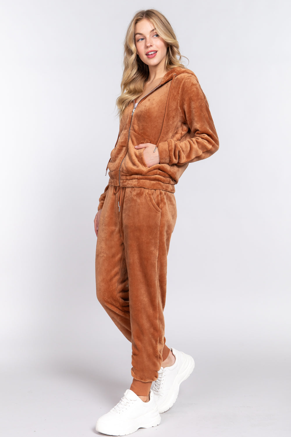 Faux Fur Zip-Up Jacket & Jogger Pants Lounge Set