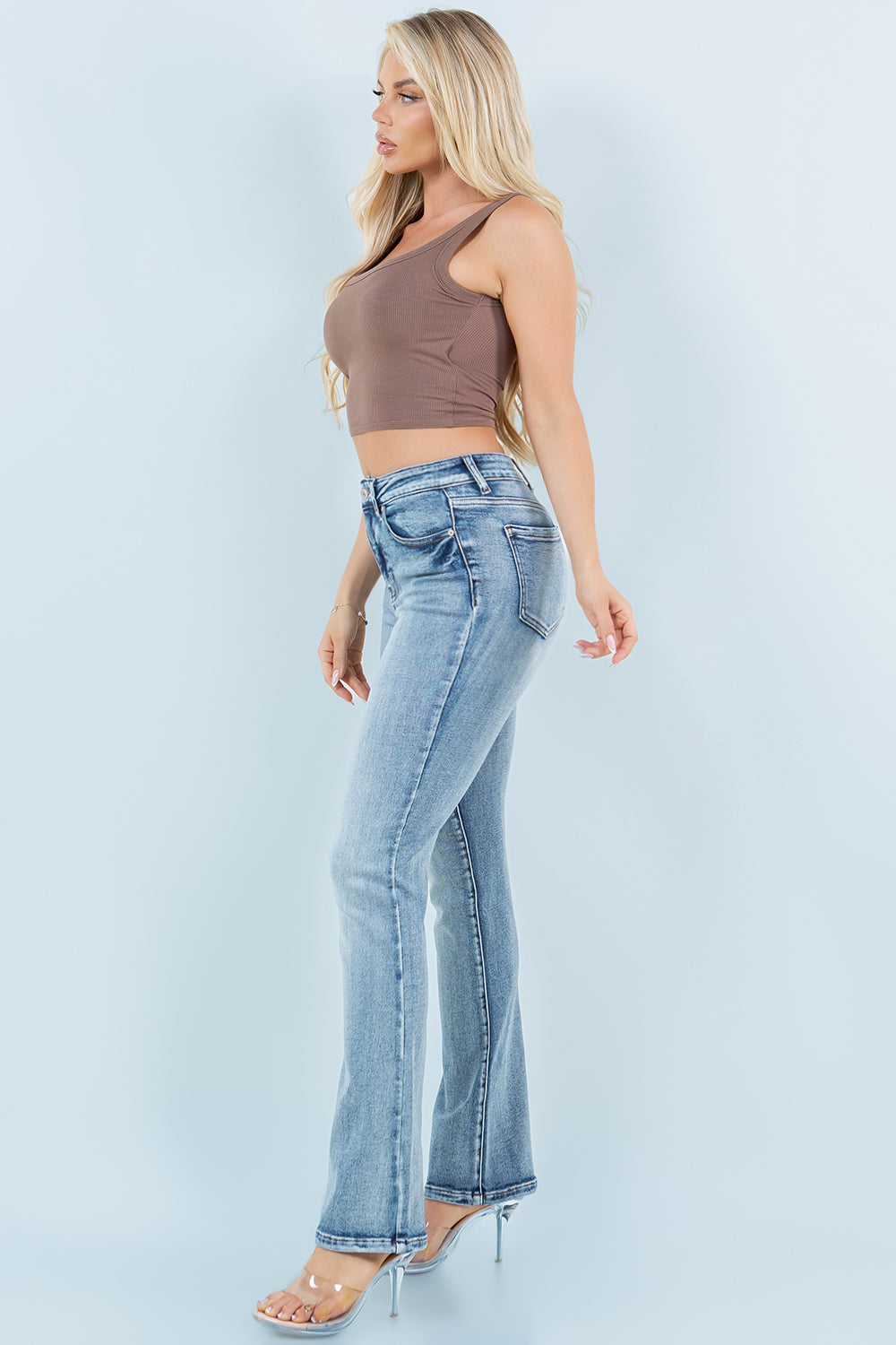 High-Rise Stone Blue Straight-Leg Jeans with Classic Five-Pocket Styling