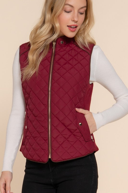 Active USA suede piping detail rib quilted padding vest, outwear with quilted design, ribbed accents, and padded construction.