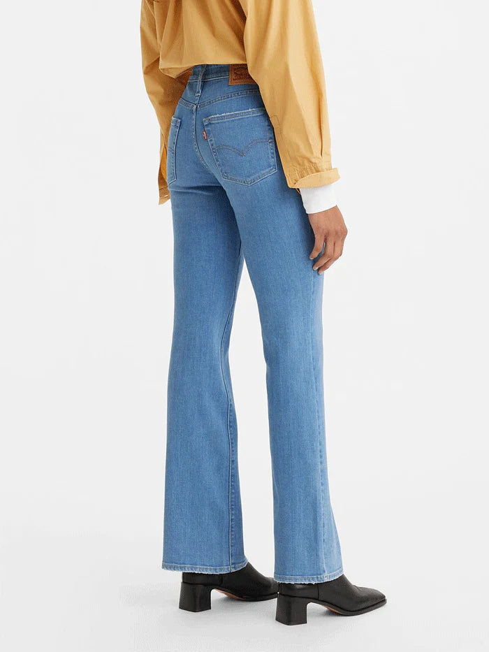 Levi's 725 High-Rise Bootcut Jeans – Medium Wash