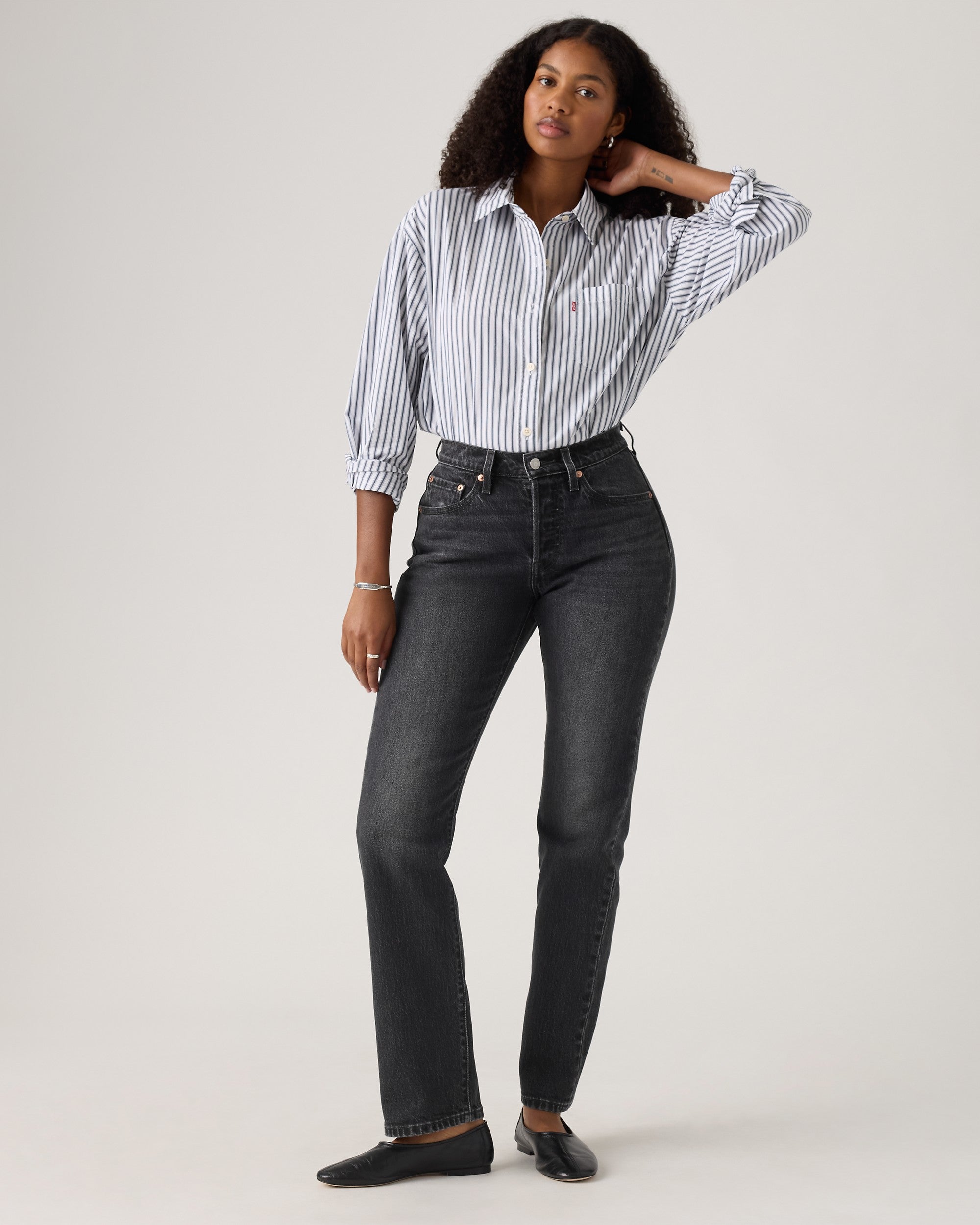 Levi's 501 Curve women's jeans in Memories Of You black, fabric detail