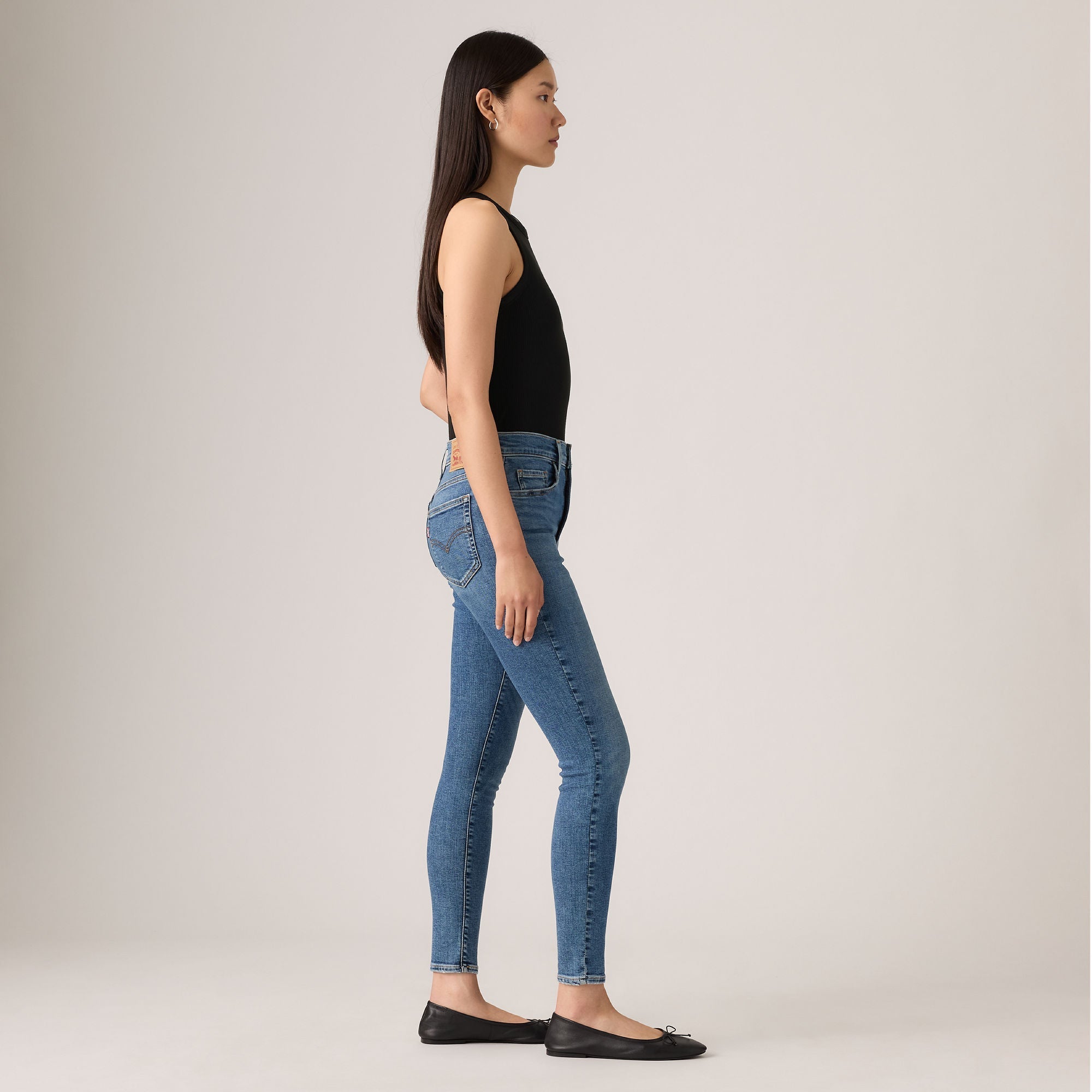 Levi's 720 high-rise super skinny jeans in Animal Kingdom – side view