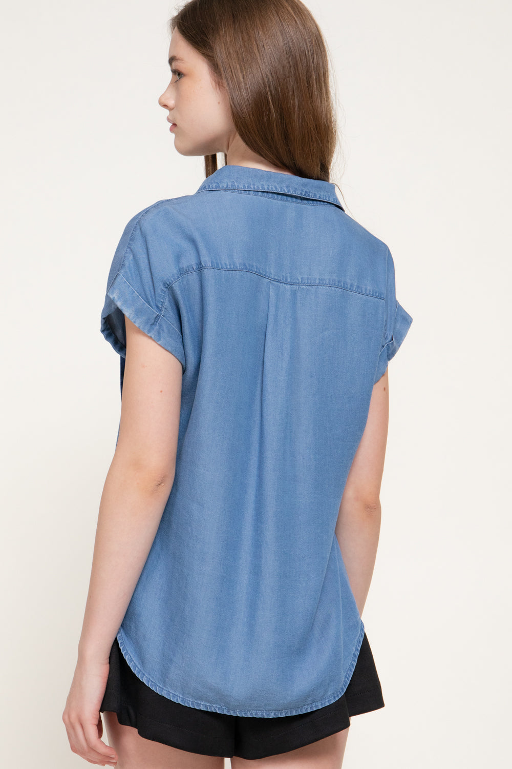 Lyocell Dolman-Sleeve Button-Down Shirt – Medium Denim & Black – Medium Denim – View 4