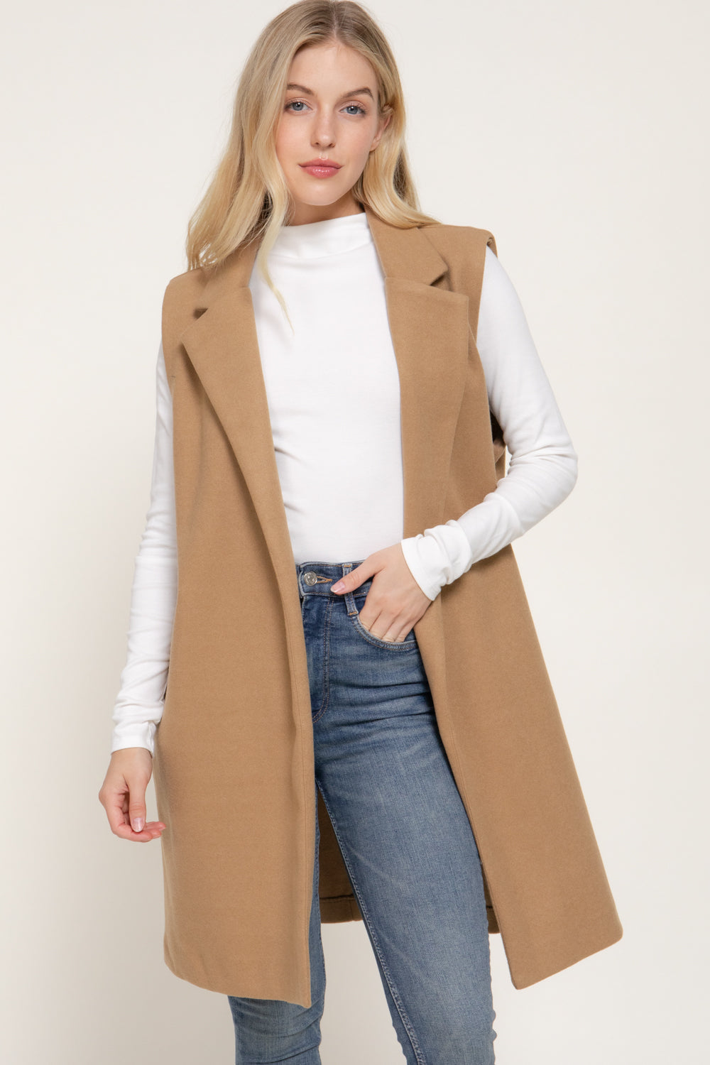 Notched-Collar Longline Felt Vest – Black & Dark Beige - Dark Beige