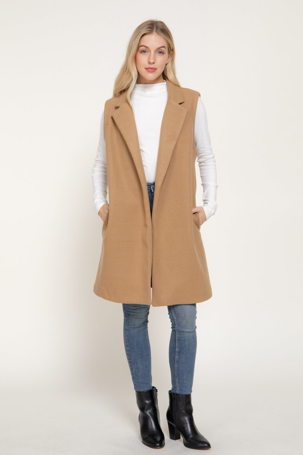 Notched-Collar Longline Felt Vest – Black & Dark Beige – Dark Beige – View 4