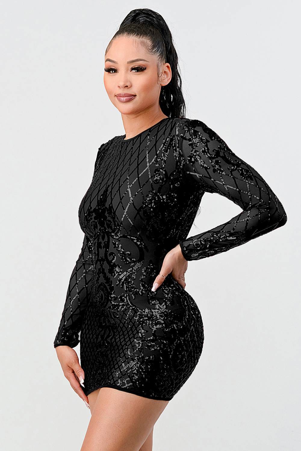 LUX GEO FLORAL SEQUINS BODYCON MINI DRESS - Vella Moda