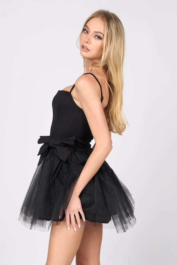 ROMANTIC BOWS DETAIL PLEATED TULLE MINI DRESS - Vella Moda