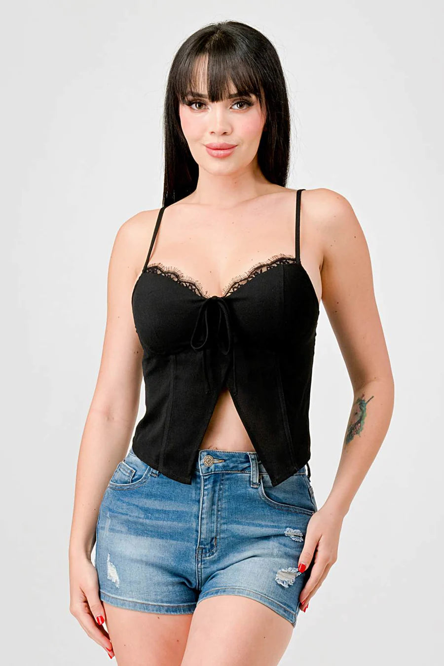 LUXE LACE TRIM SWEETHEART DRAWSTRING BOW ZIPPER CLOSURE BACK CAMI TOP - Vella Moda