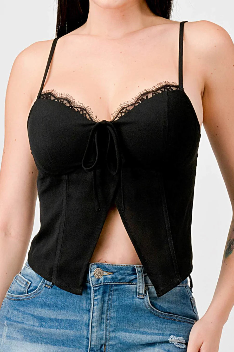 LUXE LACE TRIM SWEETHEART DRAWSTRING BOW ZIPPER CLOSURE BACK CAMI TOP - Vella Moda