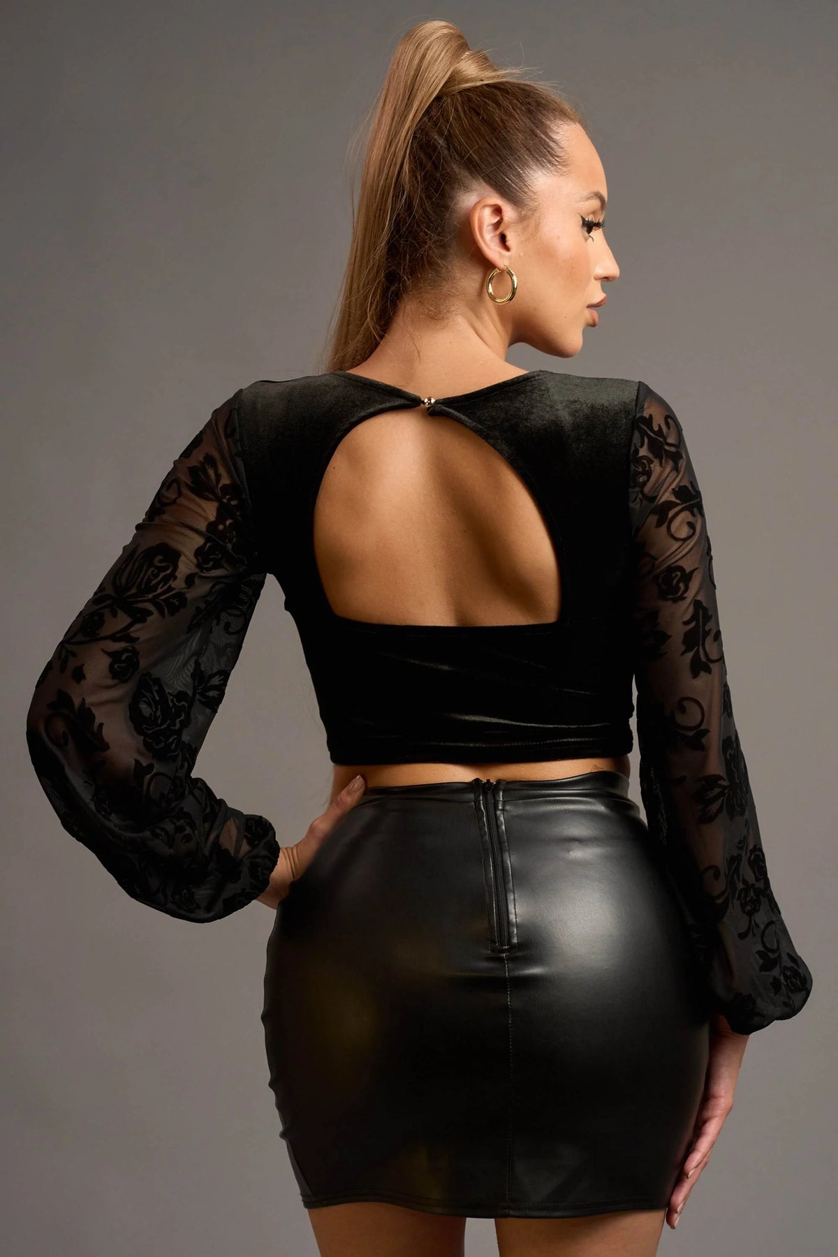 Luxe Velvet Rosette Peasant Crop Top - Vella Moda