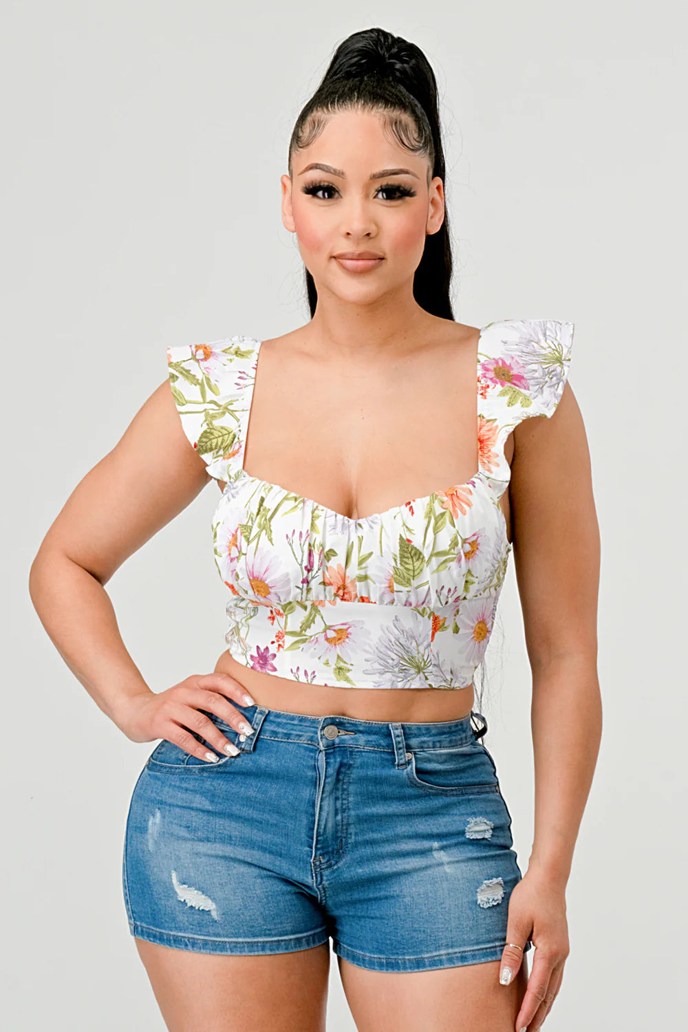 FLORAL SWEETHEART RUCHED FLUTTER SLEEVES CROPPED TOP - Vella Moda