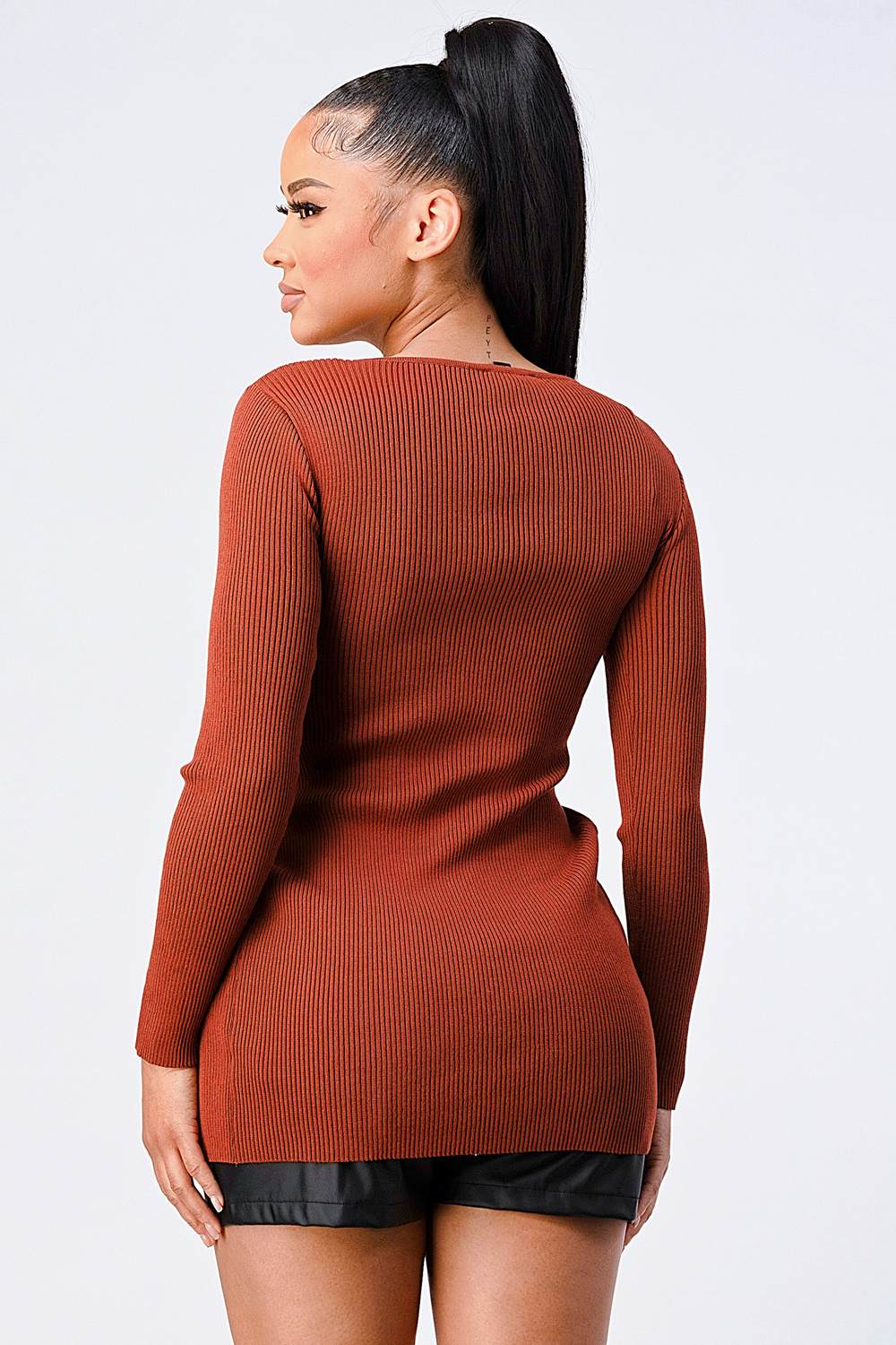 SWEATER KNIT RUCHED LONG SLEEVES TOP - Bella Moda Latina