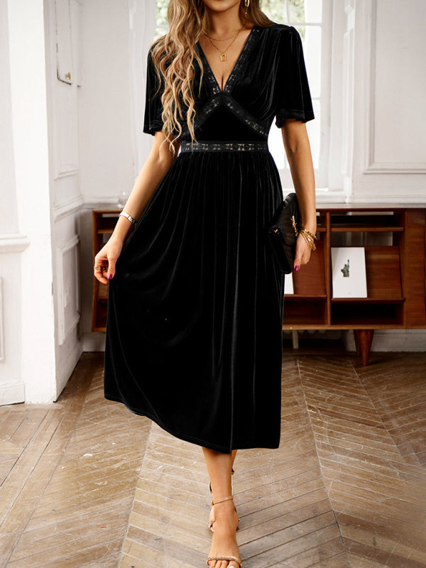 New elegant V-neck short-sleeved velvet dress - Vella Moda
